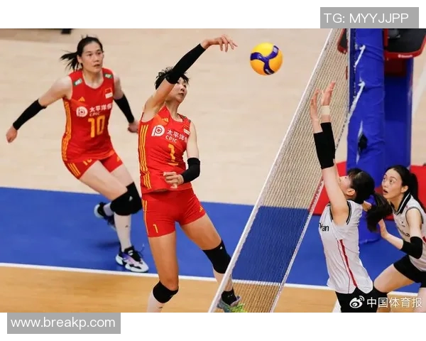 成都排球队深度解析:整体压制战术与团队协作的完美结合 成都排球队深度解析:整体压制战术与团队协作的完美结合