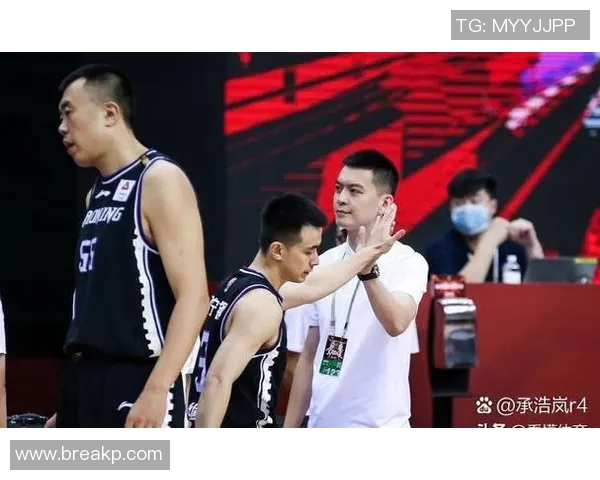 杭州乒乓球队配合变革引发热议探索新战术与团队协作的未来发展 杭州乒乓球队配合变革引发热议探索新战术与团队协作的未来发展