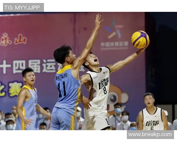 成都篮球队心理素质引发热议球迷与专家观点交锋分析