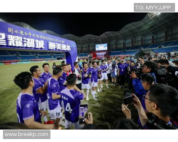 足球明星如何通过节奏感提升比赛表现与观众体验的完美结合 足球明星如何通过节奏感提升比赛表现与观众体验的完美结合